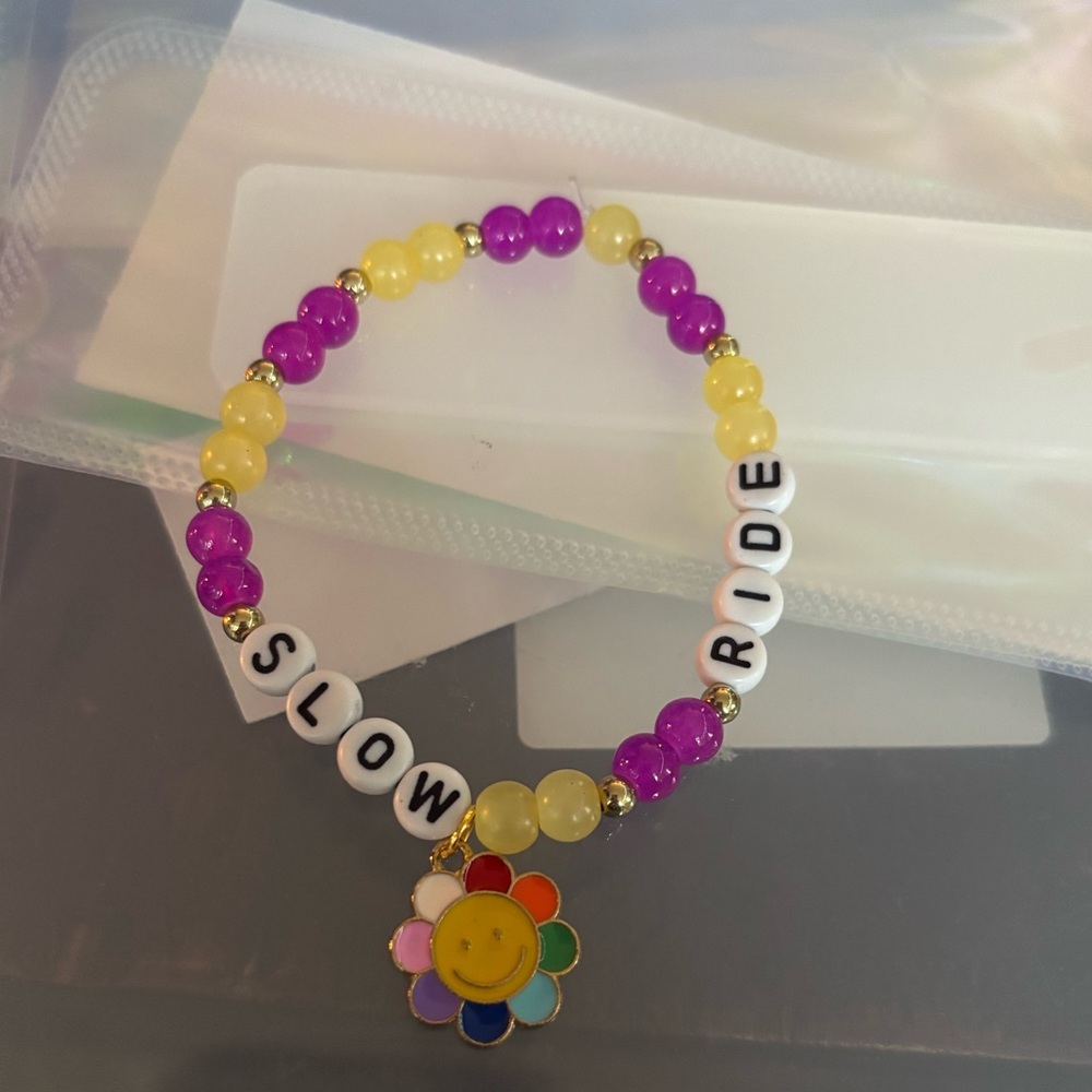 Slow Ride fandom handcrafted bracelet ๐ - Picture 3 of 3